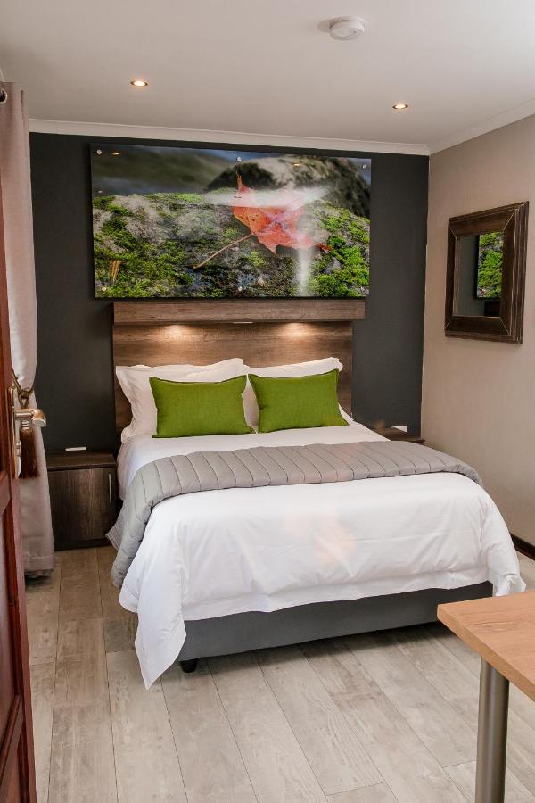 Vinique Guesthouse Mbombela Exteriér fotografie