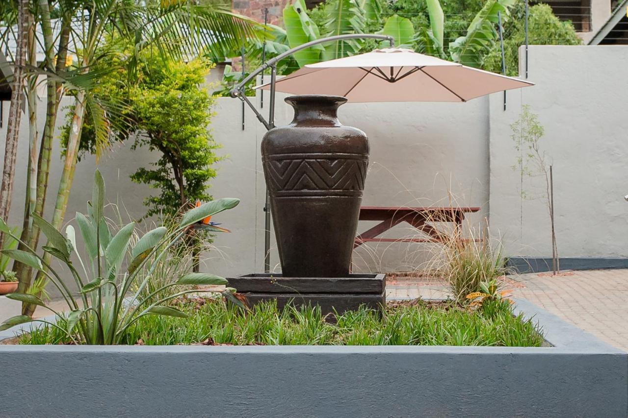 Vinique Guesthouse Mbombela Exteriér fotografie